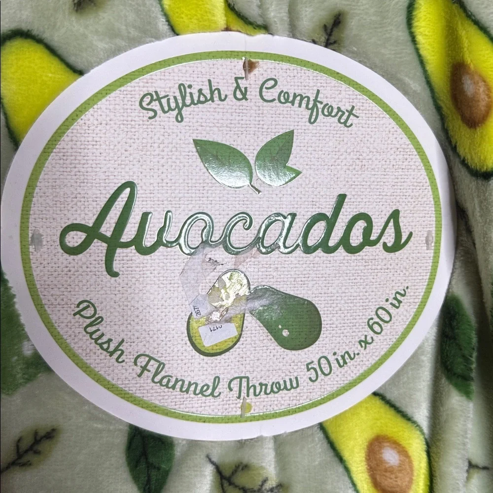 NWT RJ Home Avocado Plush Flannel Throw Blanket 50” x 60”
